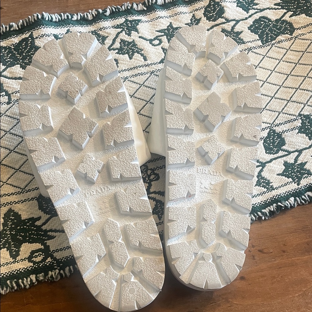 Prada White Logo Slide Sandals size 40.5, 10.5 US - Picture 4 of 12